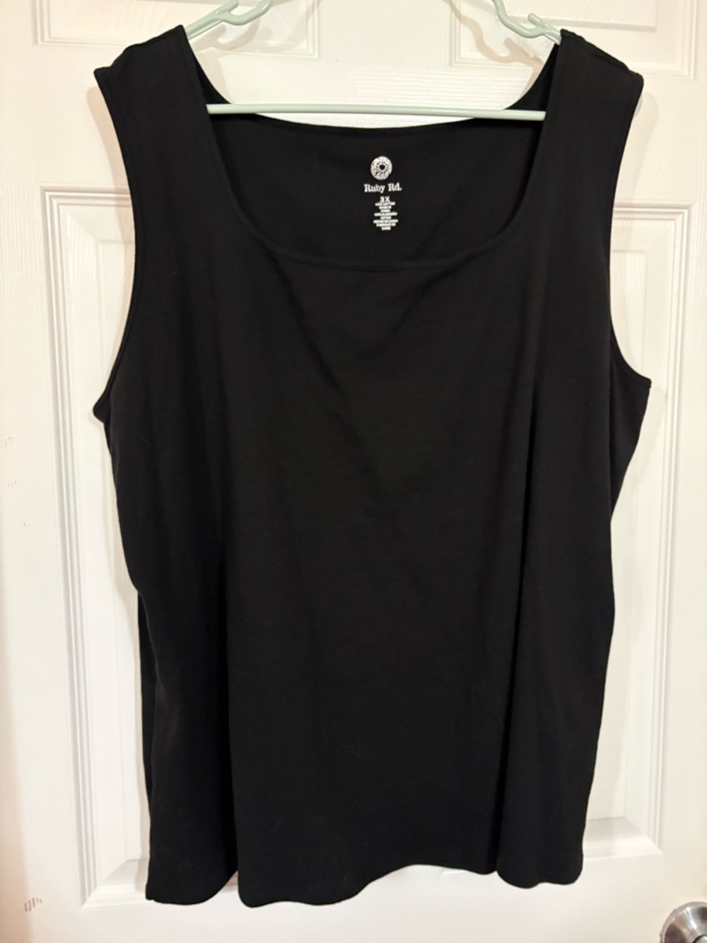 Ruby Rd. Black sleeveless tank top scoop neck 100% cotton